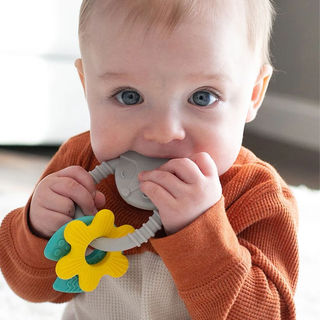 Baby Oral Care &Teethers available in online  pharmacy qatar, doha 