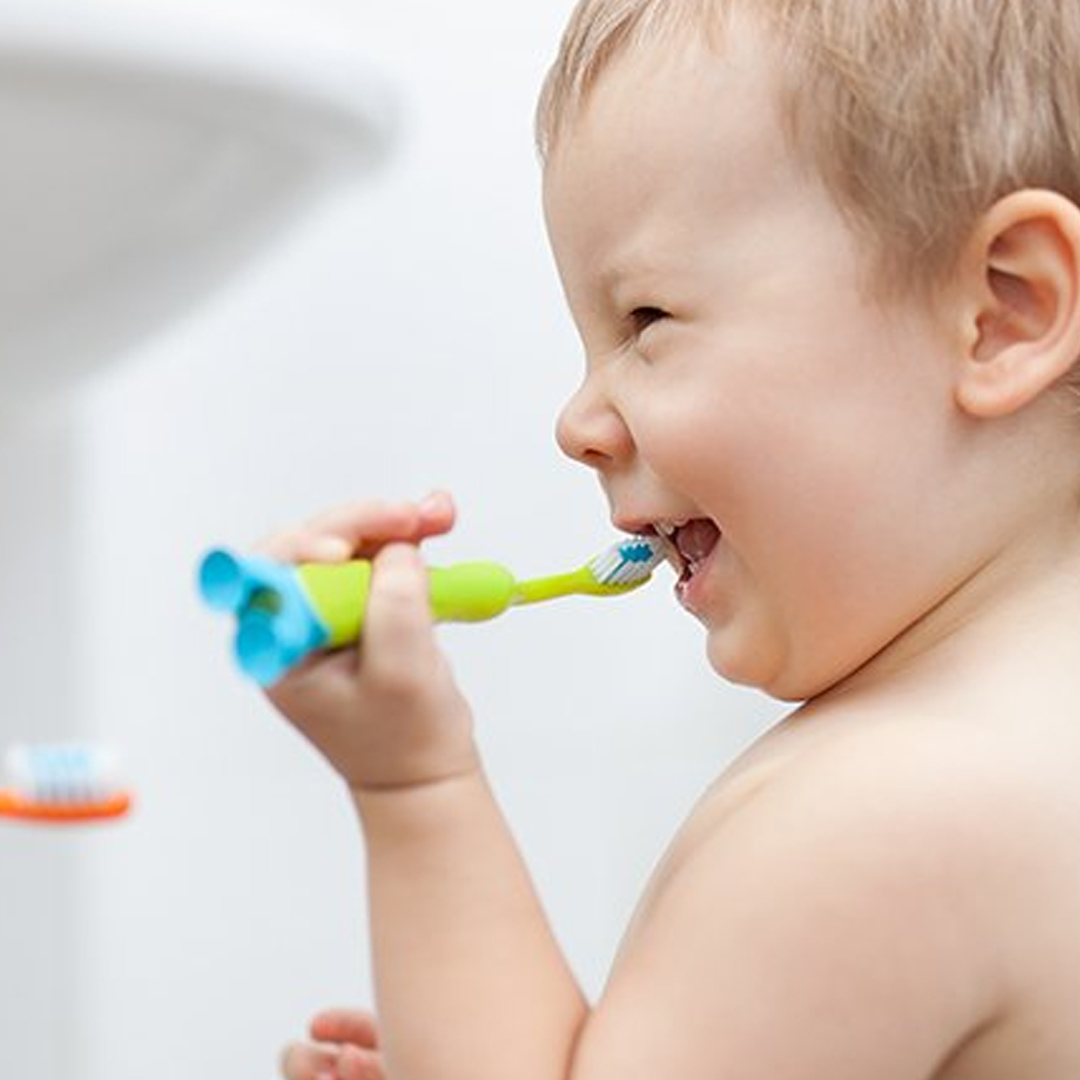 Dental Toothpaste available in online  pharmacy qatar, doha 